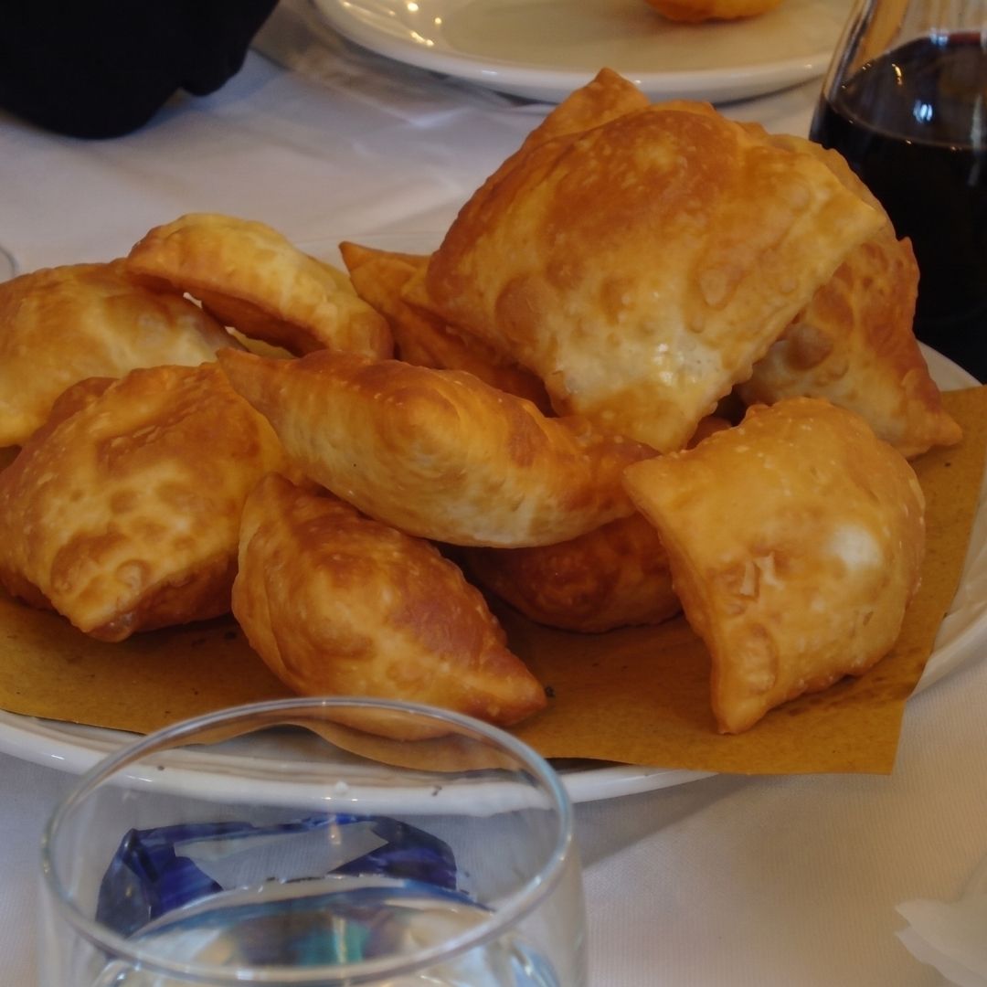 Gnocco fritto (torta fritta) appena servito